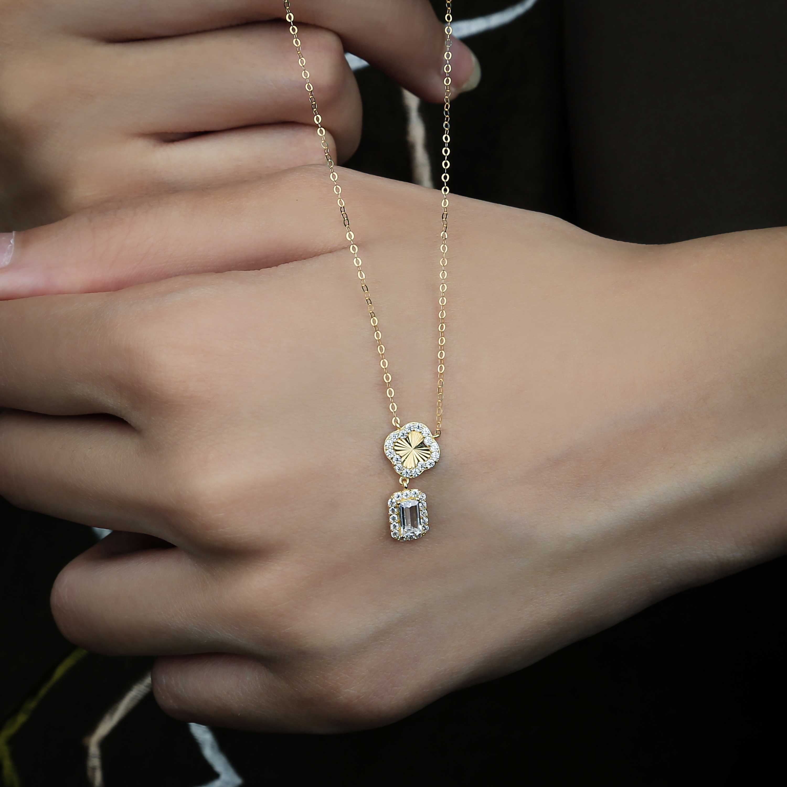 18 karat gold choker, made in Turkey - (H-0814)